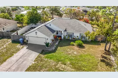 13108 Oneida Street, Spring Hill, FL 34609 - Photo 2