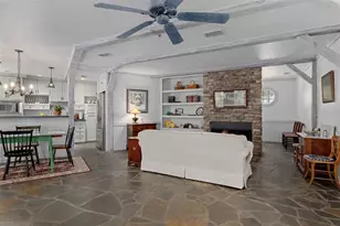 4210 W Horseshoe Dr, Beverly Hills, FL 34465 - Photo 8