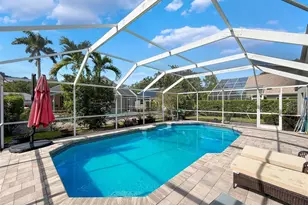 890 Crestridge Cir, Tarpon Springs, FL 34688 - Photo 40