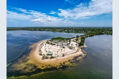 890 Crestridge Circle, Tarpon Springs, FL 34688 - Photo 52