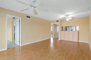 8150 Brent St, Port Richey, FL 34668 - Photo 10