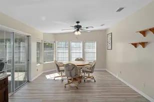 2005 Lake Linda Cir, Lutz, FL 33558 - Photo 24