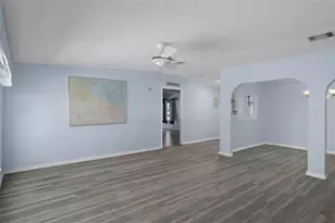 2005 Lake Linda Cir, Lutz, FL 33558 - Photo 16