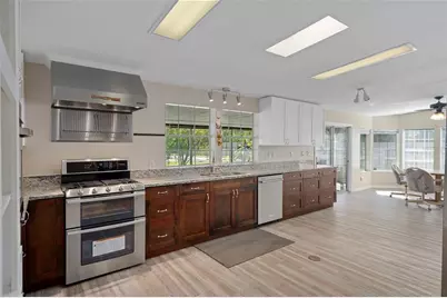 2005 Lake Linda Circle, Lutz, FL 33558 - Photo 20