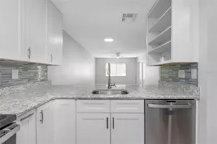 6520 Thicket Trail, New Port Richey, FL 34653 - Photo 20