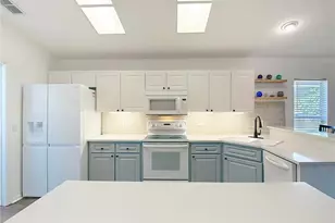 11005 Millbury Ct, New Port Richey, FL 34654 - Photo 18