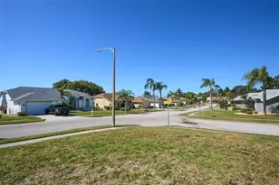 8216 Coral Creek Loop, Hudson, FL 34667 - Photo 6