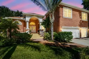 1218 Castle Terrace, Tarpon Springs, FL 34689 - Photo 4