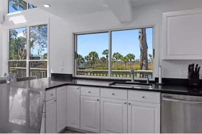 5272 Tropical Point, Weeki Wachee, FL 34607 - Photo 16