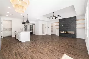 21565 Violet Periwinkle Dr, Land O Lakes, FL 34637 - Photo 6