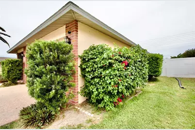 8912 Andros Lane, Port Richey, FL 34668 - Photo 38