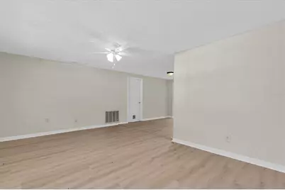 3326 Garfield Dr, Holiday, FL 34691 - Photo 6