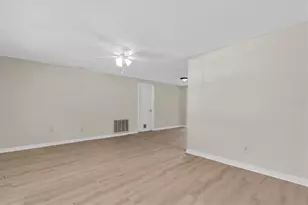 3326 Garfield Dr, Holiday, FL 34691 - Photo 6