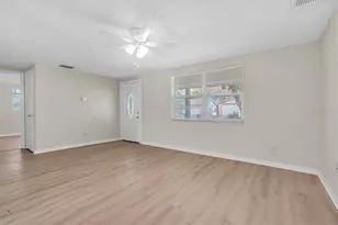 3326 Garfield Dr, Holiday, FL 34691 - Photo 4