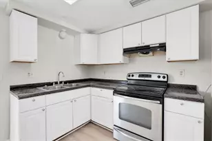 3326 Garfield Dr, Holiday, FL 34691 - Photo 8