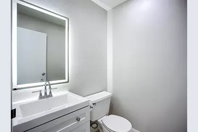 1811 Bedford Lane #166, Sun City Center, FL 33573 - Photo 16