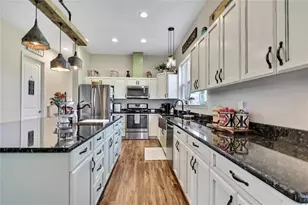 36431 Florrie Mae Ln, Dade City, FL 33523 - Photo 24