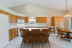 6741 Northlake Dr, Zephyrhills, FL 33542 - Photo 12