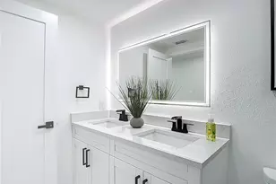 8130 San Felipe Ct, Port Richey, FL 34668 - Photo 40