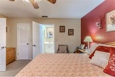 11249 Riddle Drive, Spring Hill, FL 34609 - Photo 22