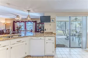 11249 Riddle Dr, Spring Hill, FL 34609 - Photo 16