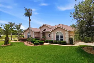 9298 Grand Cypress Dr, Weeki Wachee, FL 34613 - Photo 96