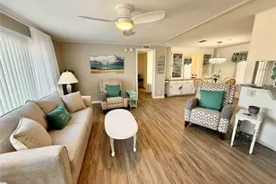 4720 Burney Dr, Holiday, FL 34690 - Photo 4