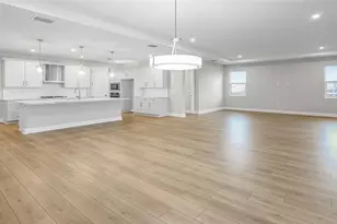 1613 Bellagio Loop, Tavares, FL 32778 - Photo 14