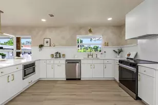 1905 Pine Tree Ln, Largo, FL 33770 - Photo 24