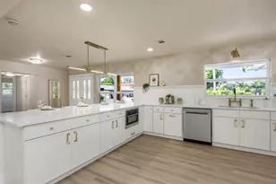 1905 Pine Tree Ln, Largo, FL 33770 - Photo 18