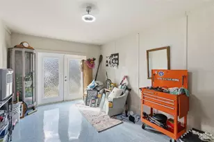 5064 Royal Palms Wy, New Port Richey, FL 34652 - Photo 22