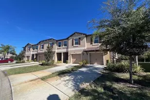 8606 Reedville St, New Port Richey, FL 34654 - Photo 4