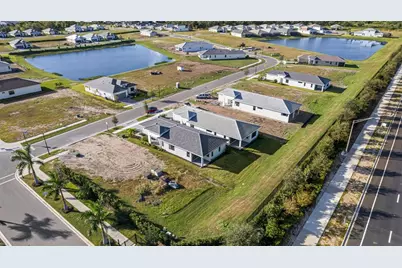 18366 Rockport Place, Lakewood Ranch, FL 34211 - Photo 12