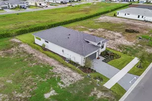 18119 Cresswind Ter, Lakewood Ranch, FL 34211 - Photo 16