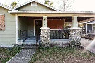 913 E 28th Ave, Tampa, FL 33605 - Photo 2