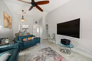 3054 Pelican Pl, Clearwater, FL 33762 - Photo 12