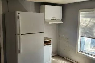 416 S Mulrennan Rd, Valrico, FL 33594 - Photo 6