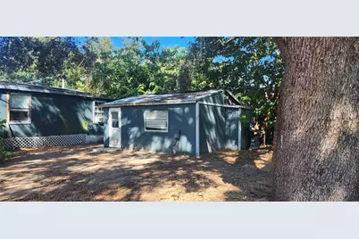 416 S Mulrennan Road, Valrico, FL 33594 - Photo 2