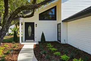 15307 Winterwind Dr, Tampa, FL 33624 - Photo 4