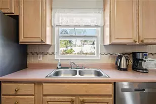 9013 Nakoma Way, Weeki Wachee, FL 34613 - Photo 12