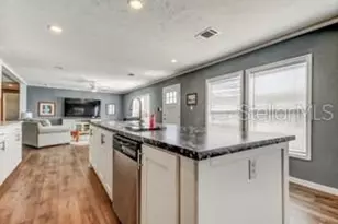 15061 Brookridge Blvd, Brooksville, FL 34613 - Photo 18