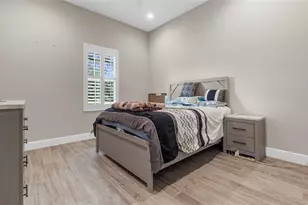 155 Sabal Breeze Ct, Brandon, FL 33511 - Photo 8