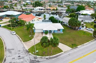 3836 Topsail Trail, New Port Richey, FL 34652 - Photo 2