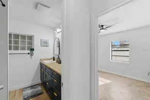 2452 Baywood Dr E, Dunedin, FL 34698 - Photo 64