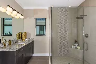 18123 Cresswind Ter, Lakewood Ranch, FL 34211 - Photo 22