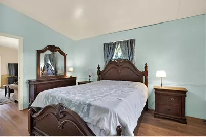 9375 Grizzly Bear Lane, Weeki Wachee, FL 34613 - Photo 8