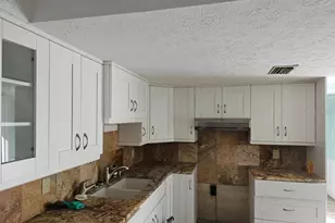 5281 Tuna Ln, Weeki Wachee, FL 34607 - Photo 8