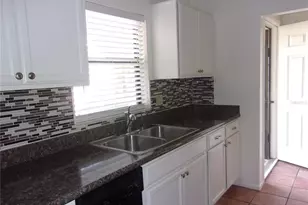 9410 Nakoma Way, Weeki Wachee, FL 34613 - Photo 26