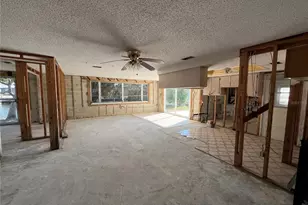 13610 Claudia Dr, Hudson, FL 34667 - Photo 4