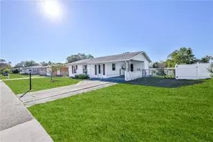 6352 Spring Hill Dr, Spring Hill, FL 34606 - Photo 6